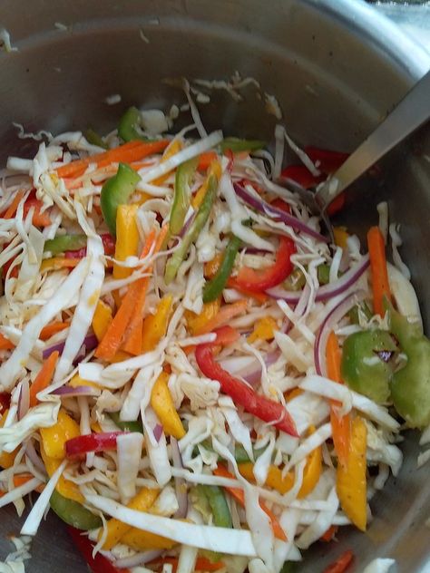 Island Coleslaw Recipe, Cuban Coleslaw Recipe, Haitian Snacks, Carribean Salad, Caribbean Slaw, Caribbean Side Dishes, Caribbean Coleslaw Recipe, Grill Side Dishes, Bahamian Recipes