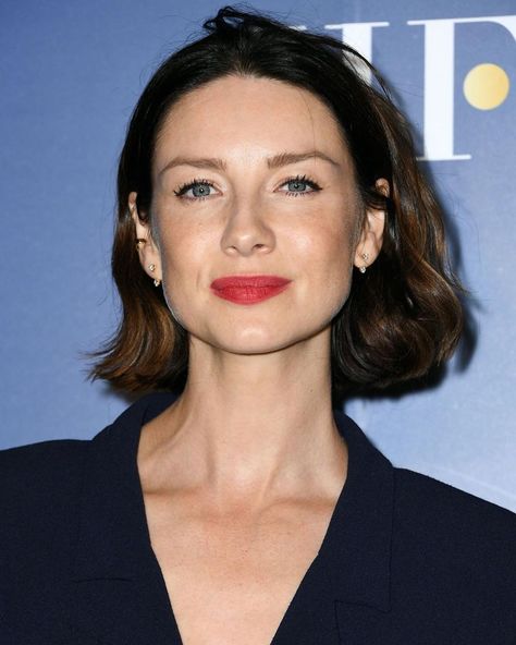 Our beautiful Caitriona at at the HFPA & THR TIFF Party Credit to #farfaraway #caitrionabalfe #fordvsferrari #fordvsferrarimovie #thrtiff… Winter Celebrities, Gray Roots, Catriona Balfe, Outlander Claire, Brunette Bob, Best Bobs, Miguel Bose, Ashley Judd, Toronto Film Festival