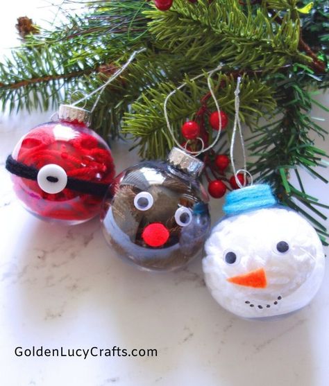 These DIY yarn-filled clear Christmas ornaments make great holiday craft projects for those who love to knit or crochet and have yarn available at home! Filled Ornaments, Glass Ornaments Diy, Diy Christmas Ball, Christmas Nails Red, Clear Christmas Ornaments, Clear Glass Ornaments, Valentine Diy Crafts, Christmas Crafts Ideas, Arts And Crafts Activities