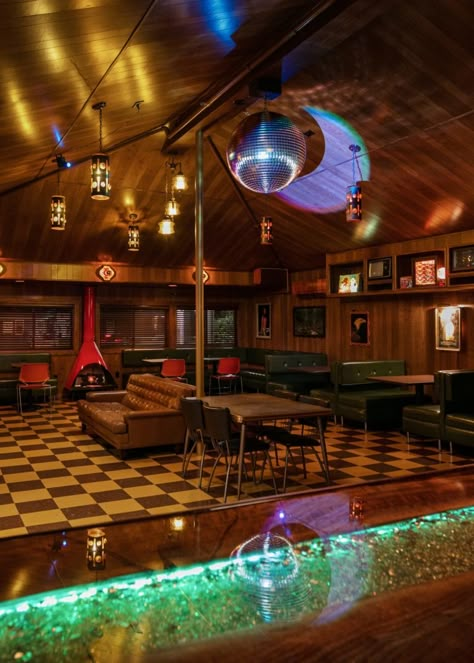 Dive Motel, Tracy Jones, Country Bar, 27 Club, Karaoke Bar, Bar Image, Juke Joints, Disco Club, Social Cues