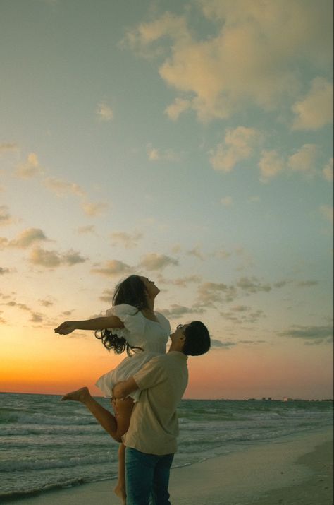 Dreamy Beach Photoshoot Couple, Notebook Engagement Pictures, The Notebook Photoshoot, The Notebook Engagement Photos, White Dress Couple Photoshoot, Dreamy Couples Photography, Movie Engagement Photos, White Dress Off Shoulder, Beach Photoshoot Couple