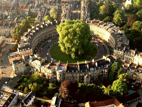 The Circus, Bath The Circus Bath, Oxford Circus London, Bath Architecture England, Picadilly Circus London, Fantastic Architecture, The Circus Bath England, Victoria Palace Theatre London, Community Ideas, New Classical Architecture