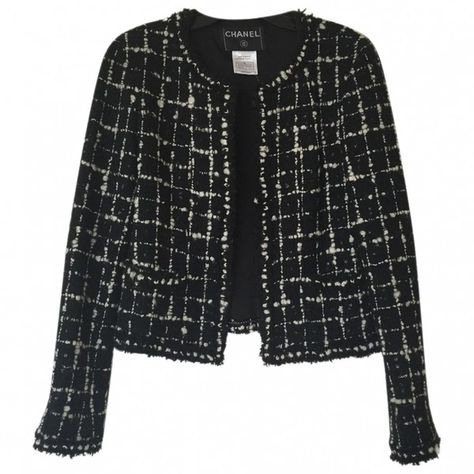 Tweed classic blazer CHANEL (913.030 CLP) ❤ liked on Polyvore featuring outerwear, jackets, blazers, blazer, chanel, chanel jacket, blazer jacket, wool tweed blazer and chanel blazer Tweed Jacket Outfit, Chanel Blazer, Chanel 5, Blazer Tweed, Black Tweed Jacket, Chanel Style Jacket, Blazers Black, Chanel Tweed Jacket, Tweed Outfit