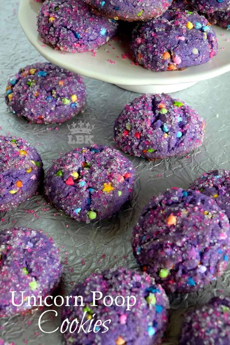 Purple Sugar Cookies, Birthday Cake Purple, Unicorn Poop Cookies, Purple Cookies, Cake Purple, Cookies Party, Purple Food, Unicorn Cookies, Unicorn Poop