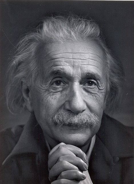 Albert Einstein - For someone who didn't always do well in school..... Yousuf Karsh, 얼굴 드로잉, Robert Mapplethorpe, 얼굴 그리기, Celebrity Portraits, Foto Art, Black And White Portraits, Interesting People, Interesting Faces