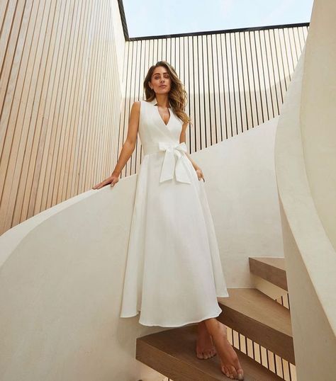 Linen Dresses Elegant, Dress Elegant Classy, Stylish Images, Lydia Millen, Lydia Elise Millen, Latest Maxi Dresses, Karen Millen Dress, Office Uniform, Maxi Dress Collection