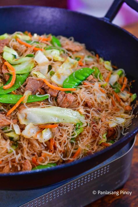 Pancit Bihon Authentic Pancit Bihon Recipe Filipino, Pancit Noodles Filipino Recipes, Chicken Pancit Bihon Recipe Filipino, Pancit Guisado Recipe Filipino Food, Philippine Noodles Recipes, Pansit Recipe Filipino Dishes, Pork Pancit Recipe Filipino, Pancit Bihon Guisado, Best Pancit Recipe Filipino