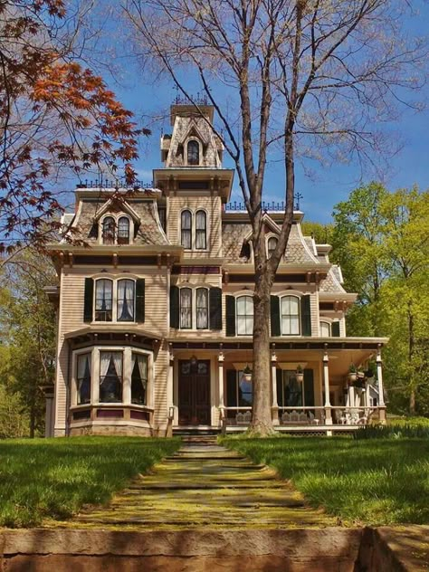 Second Empire,  Mt Kisco, NY House American Style, Old Victorian House, Old Victorian Homes, House In The Country, Victorian Style Homes, Victorian Mansions, Casas Coloniales, Casa Vintage, Victorian Architecture