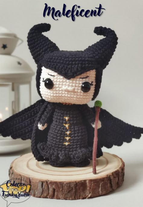 Maleficent, bat witch Maleficent Crochet Pattern Free, Malificent Crochet Pattern, Funko Pop Crochet Pattern Free, Funko Amigurumi, Character Amigurumi, Stitch Amigurumi, Crochet Pour Halloween, Crochet Disney, Pola Amigurumi