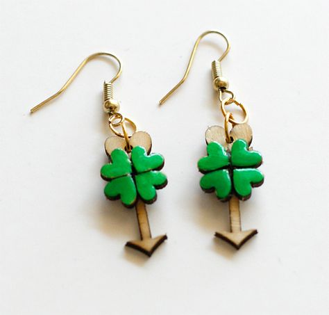 Lucky Charm Earring tutorial St Patricks' Day craft Shamrock Earrings, Chocolate Coins, Wood Shapes, Scrapbook Tutorial, I Love Chocolate, Red Heads, Making Earrings, Earring Tutorial, Luck Of The Irish