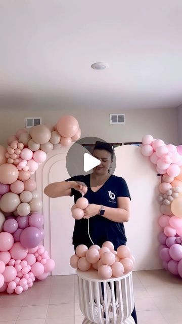 M I A  |  Balloon Artist & Coach on Instagram: "Love making these small garlands!

What do you think about the final result?" Mini Balloon Decoration, Small Balloon Garland Ideas, Mini Garland Balloon, Diy Mini Balloon Garland, Mini Balloon Arrangement, Small Balloon Garland, Small Ballon Arangment, Baloon Garland Ideas, Baloon Garland