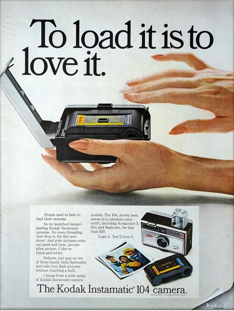 Kodak Instamatic 104 Camera Christmas Ad Iklan Vintage, Camera Ads, Instamatic Camera, Fotocamere Vintage, Old Cameras, Classic Camera, Old Advertisements, Jukeboxes, Retro Advertising