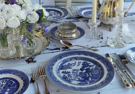 Why Southerners Will Always Love Blue Willow China Blue Willow Dishes Place Settings, Churchill Blue Willow China, Blue Willow Place Setting, Blue And White Dishes Table Setting, Decorating With Blue Willow, Blue Willow Table Setting, Blue Willow Christmas Tablescapes, Blue Willow Dining Room, Blue Willow Tablescapes