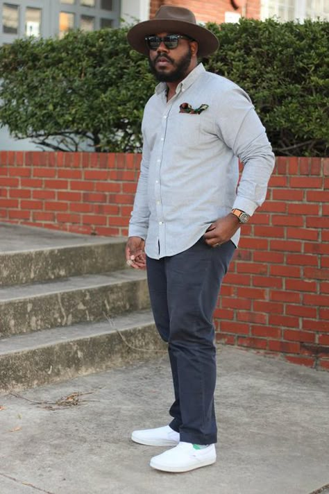 Thanks to Aerie, Our New Style Crush Is a Curvy Man From South Carolina Curvy Men Outfit, Chubby Men Fashion, Large Men Fashion, Outfits For Big Men, Summer Mens Fashion, Fat Guy Fashion, Big And Tall Style, Chubby Men, Columbia South Carolina