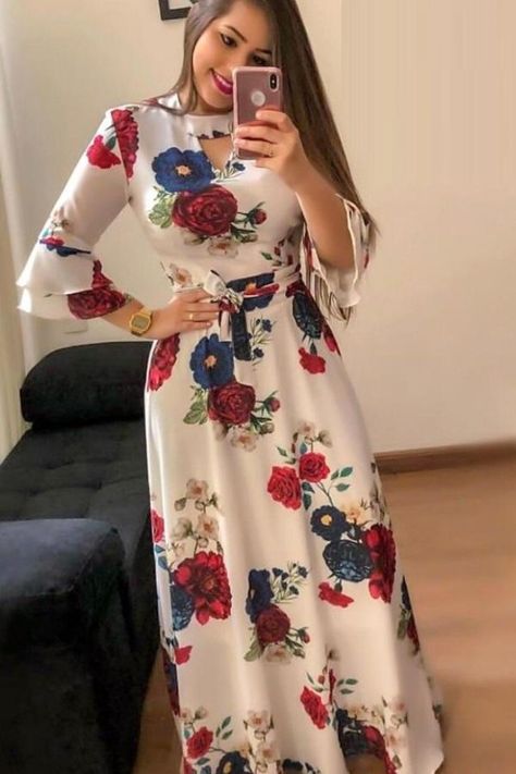 Printed Gowns, Muslim Fashion Dress, Muslim Fashion Outfits, Designer Dresses Indian, Trend Fashion, Dress Maxi, Modest Dresses, Dress Patterns, Hijab Fashion