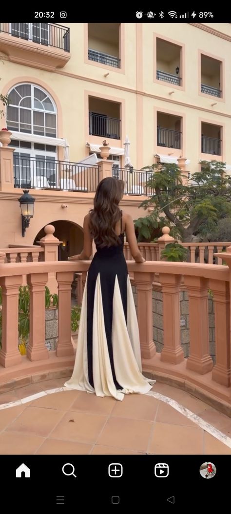 Dress Classy Elegant, Maxi Party Dress, Paloma Dress, Classy Gowns, All Black Dresses, Elegant Dresses Classy, فستان سهرة, Block Pattern, Maxi Dress Evening