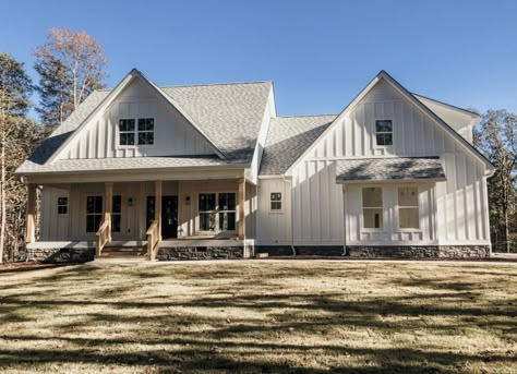 Gray Metal Roof Houses, White House Grey Roof, Timber Frame Farmhouse, Tin Roof House, Vertical Vinyl Siding, Rustic Farmhouse Exterior, River House Decor, White Farmhouse Exterior, Metal Roof Houses