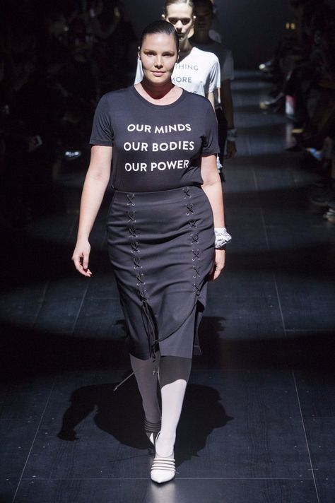 Prabal Gurung Shows Us What a Feminist Looks Like in 2017 Fashion Activism, 1980s London, Amanda Murray, Famous Prints, Katie Jane Hughes, Feminist Af, Michael Kors Fall, Final Major Project, 2017 Trends