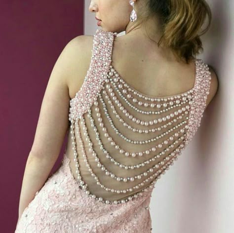 Back Design Dress, Back Neck Design, Women Back, Classy Gowns, Wedding Lehenga Designs, Latest Model Blouse Designs, Fashionable Saree Blouse Designs, Womens Trendy Dresses, Blouse Design Images