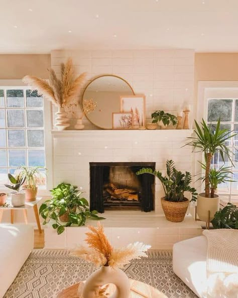 Boho Mantle, Boho Fireplace, Boho Dining Room, Willow House, Mantle Ideas, Fireplace Mantle Decor, Fireplace Mantel Decor, Boho House, Home Fireplace