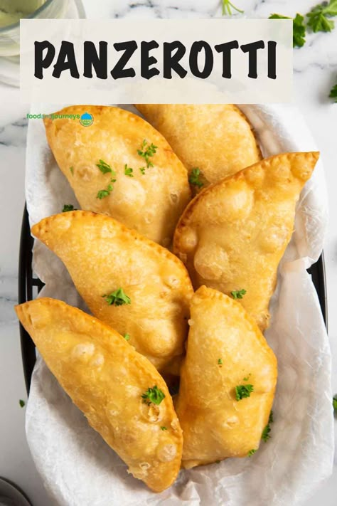 Panzarotti Recipe Baked, Panzerotti Recipe Baked, Italian Street Food Recipes, Panzarotti Recipe, Savory Turnovers, Panzerotti Recipe, Italian Street Food, Turnover Recipes, European Dishes