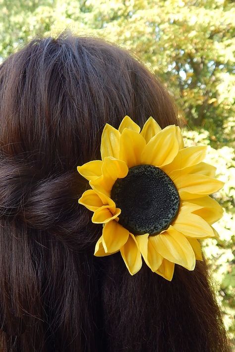 Sunflower Hair Accessories, Sunflower Hair Piece, Sunflower Hair Clip, Flower Girl Hair Clip, Diy Sunflower, Sunflower Accessories, Bridal Hair Pieces Flower, Flower Girl Headpiece, Sunflower Hair