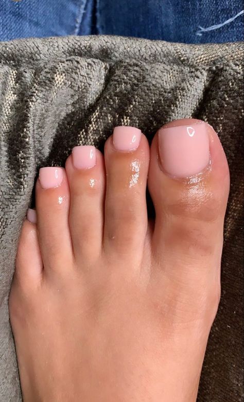 Pink Toe Nails, Pink Pedicure, Gel Toe Nails, Toe Nail Color, Acrylic Toes, Acrylic Toe Nails, Pedicure Ideas, Pretty Toe Nails, Cute Toe Nails