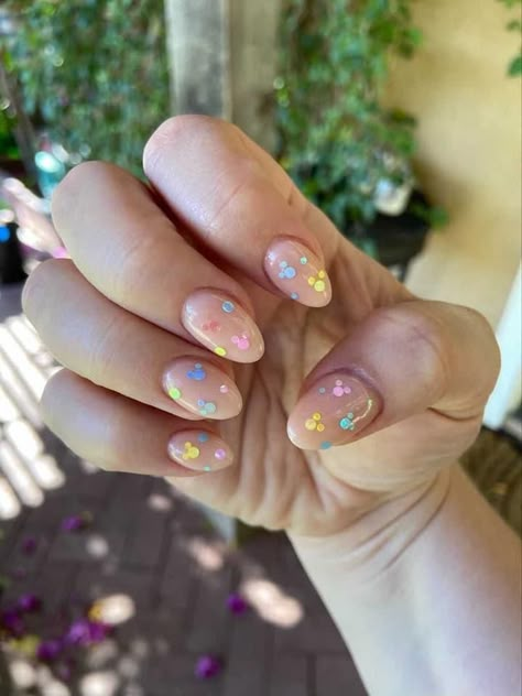 Disney Nails Short Almond, Disney Inspired Acrylic Nails, Clear Disney Nails, Disney Flower And Garden Nails, Disney Flower Nails, Preppy Disney Nails, Disney Pastel Nails, Cinderella Nails Designs Disney, Disney Nails Summer