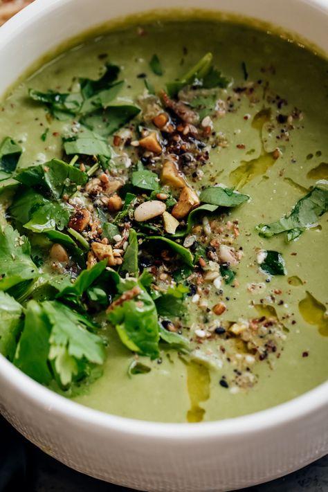 Daily Detox Green Soup - Christiann Koepke Leafy Green Soup, Dark Green Vegetables Recipes, Dark Greens Recipes, Green Detox Soup, Green Soup Recipes Healthy, Dark Leafy Greens Recipes, Warm Healthy Lunches, Green Leafy Vegetables Recipes, Detox Dinner Recipes