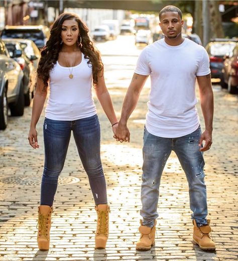 Khadeen Ellis, Engagement Photo Shoot Outfits, Casual Couple Outfits, Engagement Photo Shoot Poses, Cute Couple Shirts, Anniversary Shoot, Couples Outfits, Anniversary Photoshoot, Regular People