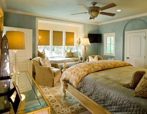 50 Blue Primary Bedroom Ideas (Photos) In Law Suite Ideas, Granny Suite, Primary Bedrooms, Home Stratosphere, Bedroom Paint Colors Master, Backyard Guest Houses, Mother In Law Suite, English Cottage Decor, Guest Bedroom Design