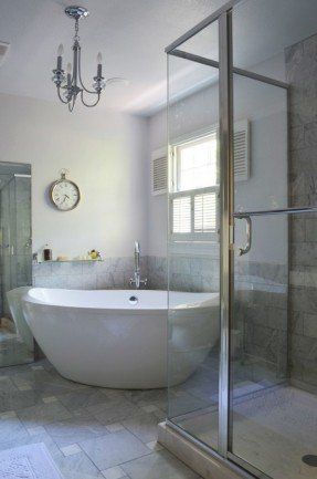 Corner clawfoot tub Corner Tub Remodel, Awesome Bathtubs, Garden Tub Decorating, Remodel House, Bedroom Remodeling, Remodel Farmhouse, Tub Remodel, Kids Bedroom Remodel, Beautiful Bathtubs