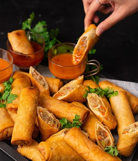 Pork Spring Rolls, Thai Spring Rolls, Thai Dinner, Spring Rolls Recipe, Salads Recipes For Dinner, Marion's Kitchen, Chicken Spring Rolls, Salads For Parties, Spring Roll Recipe