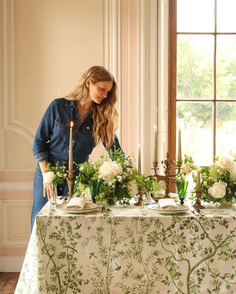 Photoshoot day at @grovehouseweddings creating tablescapes for two new colourways of our @zardi_and_zardi for Maison Fête Chinoiserie tablecloths 🌿I love this gradient green and white print. Can you guess what the other colour is? Coming soon! #tablescape #tabledecor #tablestyling #antiquestyle #antiques #artdelatable #chinoiserie #maisonfete White Tablecloth Tablescape, Green Floral Tablecloth, Mrs Alice Tablescape, Green Toile Wedding, Green Wedding Tablecloth, Wedding Toile, Green Tablescape, Wedding Reception Tablescapes, Chinoiserie Wedding