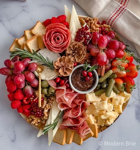 Salami flower, prosciutto wave, cheese points, Rosemary sprig, sliced strawberries Prosciutto Flower, Flower Salami, Cheese Fruit Platters, Cozy Fall Recipes, Platter Board, Sliced Strawberries, Charcuterie Platter, Charcuterie Inspiration, Charcuterie Board Ideas