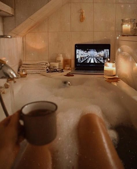 Self Care Bath, Bath Aesthetic, Vision Bored, Dream Bath, Bath Art, 2022 Vision Board, Relaxing Bath, Fantasy Aesthetic, Cozy Place