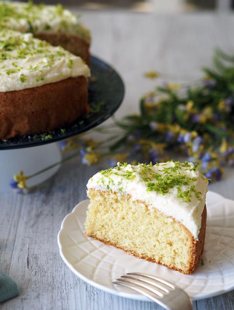 Tangy Lime Coconut Cake with lip smacking Lime Buttercream Frosting Lime Buttercream Frosting, Coconut Lime Cake, Lime Frosting, Lime Buttercream, Diy Easy Recipes, Lime Cake, Buttercream Frosting Recipe, Australian Food, Best Food Ever