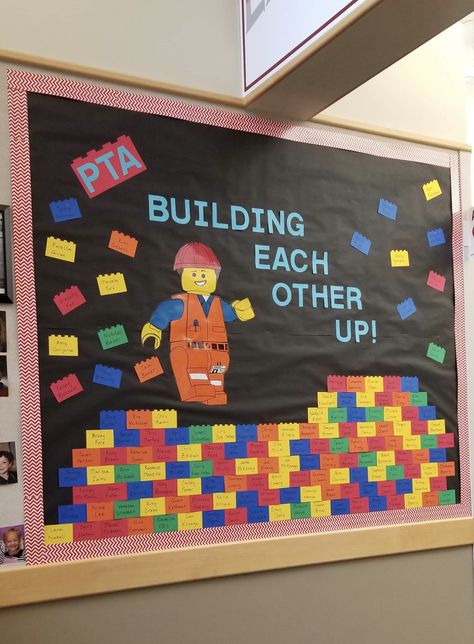 Pta Membership Bulletin Board Ideas, Work To Be Proud Of Display, Building Bulletin Board Ideas Preschool, Bulletin Board Ideas For Clubs, One Team One Dream Bulletin Board, Lego Themed Bulletin Boards, Parents Bulletin Board Ideas, Lego Themed Classroom Ideas, Pta Board Ideas