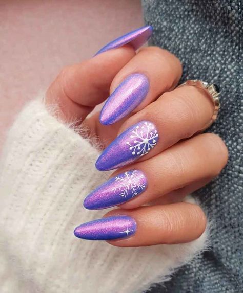 60+ Light Purple & Lavender Nail Designs to Try - The Mood Guide Lilac Christmas Nails, Purple Christmas Nails Acrylic, Purple Winter Nail Designs, Lilac Nail Designs, Purple Christmas Nails, Purple Winter Nails, Lavender Nail Designs, Lilac Nails Design, Lavender Christmas