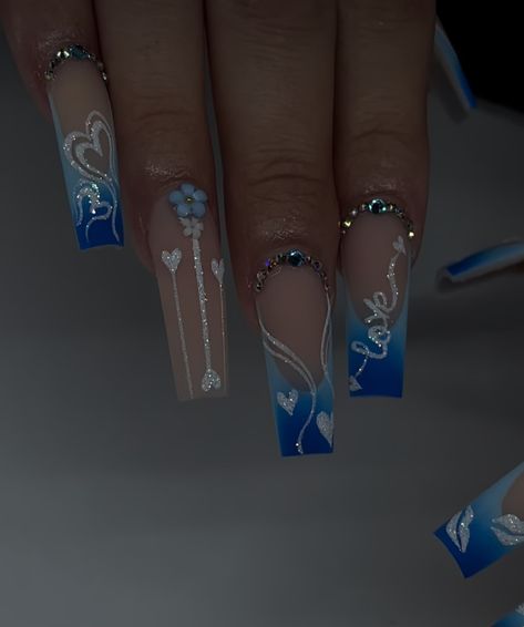 Blue Nail Designs With Charms, Blue Birthday Nail Designs, Blue White And Silver Nails, Md Nails, Quartz Nails, Baby Blue Nails, Wow Nails, Cute Simple Nails, Blue Acrylic Nails