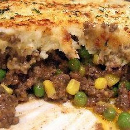 Food With Meat, Deep Covered Baker, Rachel Ray Recipes, Shepards Pie, Rachael Ray Recipes, Shepherds Pie Recipe, Pampered Chef Recipes, Rachel Ray, Shepherd's Pie