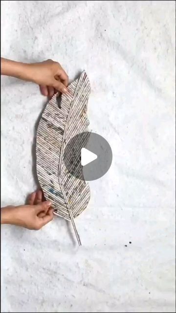 hobbyideas on Instagram: "Newspaper craft diy#diy#craftideas#homedecor" Home Decor With Newspaper, Magazine Crafts Diy, Newspaper Crafts Diy Creative, Newspaper Crafts Easy, Craft With Newspaper, Diy Newspaper Crafts, Newspaper Art Diy, News Paper Crafts, Newspaper Decor