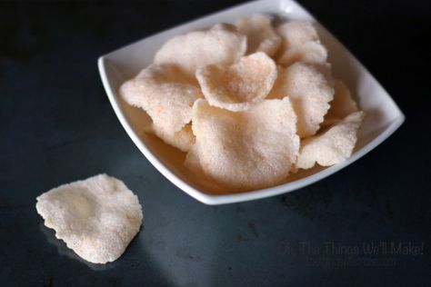 How to make Asian prawn crackers from scratch. They are naturally gluten free, grain free, dairy free, and paleo. Prawn Toast Recipe, Dairy Free Sweets, Shrimp Crackers, Shrimp Chips, Gluten Free Asian Recipes, Prawn Crackers, Gluten Free Asian, Aip Snack, Vietnamese Recipe