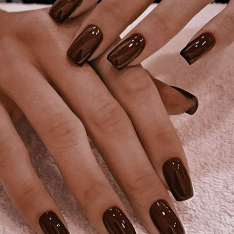 Brown Natural Nails, Brown Gel Nails Short, Deep Brown Nails, Dark Chocolate Nails, Espresso Nails, Dark Brown Nails, Pink Tip Nails, Brown Nail Polish, Brown Nail