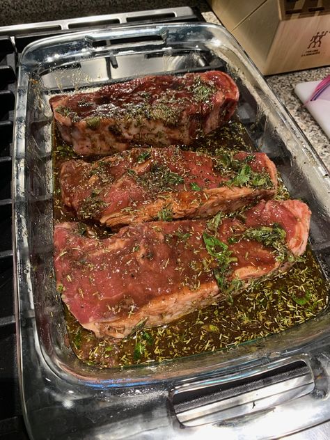 Strip Steak Marinade, New York Strip Steak Recipes, Strip Steak Recipes, Red Wine Marinade, New York Steak Recipe, Ny Strip Steak Recipes, Steak With Red Wine, Meat Marinades, Easy Steak Marinade Recipes