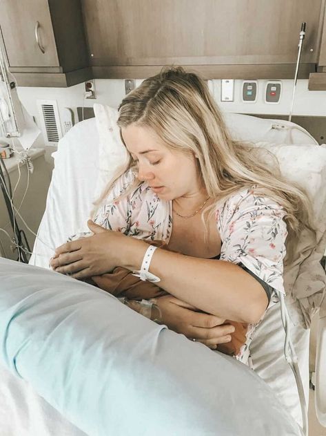 mother shares journey with experiencing a still birth and then having a rainbow baby Holding Newborn, 19 Month Old, Baby Notes, Love What Matters, Photo Fails, Going Viral, Baby Hands, Baby Sister, School Photos