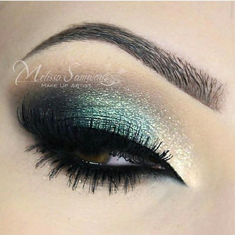 Silver Green Eye Makeup, Green And Silver Eyeshadow Looks, Silver And Green Eye Makeup, Silver Green Makeup, Emerald Green And Silver Makeup, Green Silver Eye Makeup, Green And Silver Makeup Looks, Green And Silver Eyeshadow, Green And Silver Eye Makeup