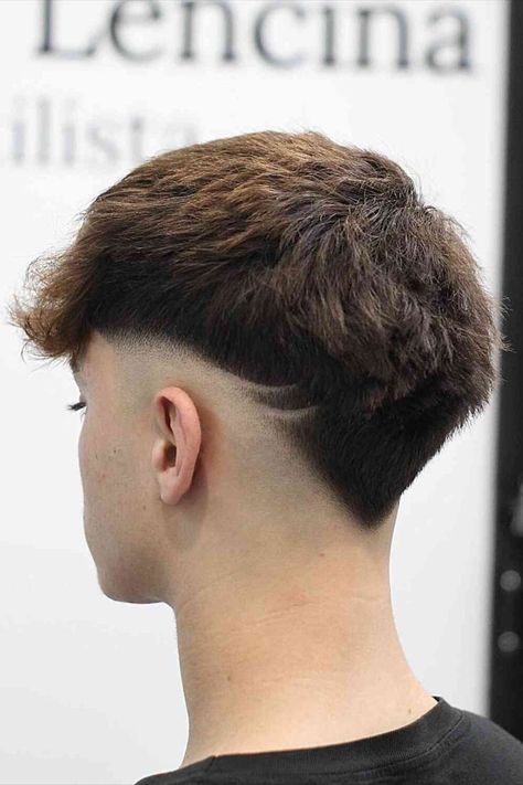 The Super V Cut for Men with Thick Hair Low Fade Haircut Men's, V Shaped Haircut, Mid Fade Haircut, Low Skin Fade, Drop Fade Haircut, Low Fade Haircut, Mid Fade, Men Haircut Curly Hair, Taper Fade Haircut