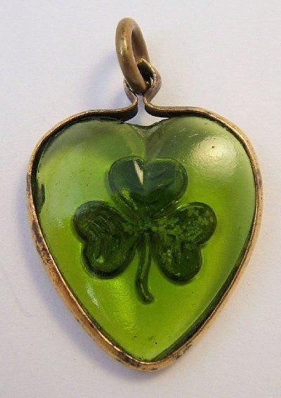 Irish Roots, Irish Eyes, Irish Blessing, Green Heart, Irish Heritage, Beating Heart, Green With Envy, Saint Patrick's Day, Luck Of The Irish