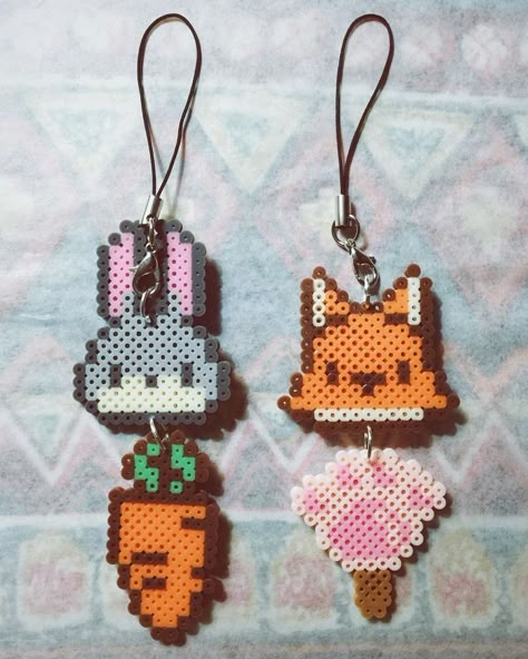 Bunny Rabbit Fox Carrot Paw Key Rings Perler Hama Beads Diy Bag And Purse, Purse Diy, Hamma Beads Ideas, Pixel Beads, Melty Bead Patterns, Easy Perler Beads Ideas, Art Perle, Hama Beads Design, Perler Bead Templates